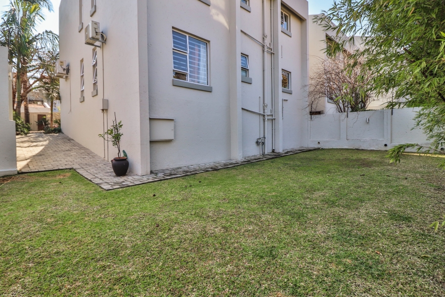 2 Bedroom Property for Sale in Rivonia Gauteng