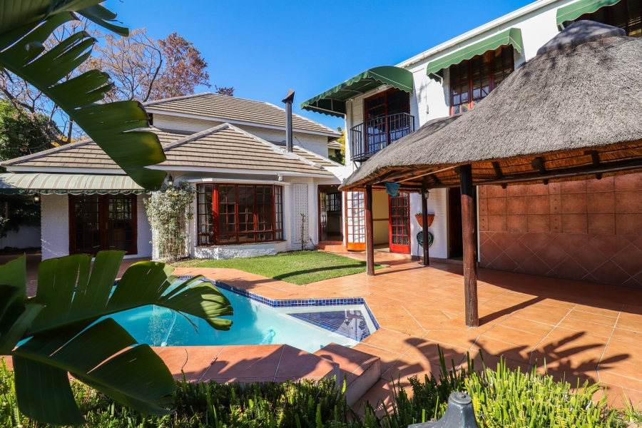 To Let 4 Bedroom Property for Rent in Bryanston Gauteng