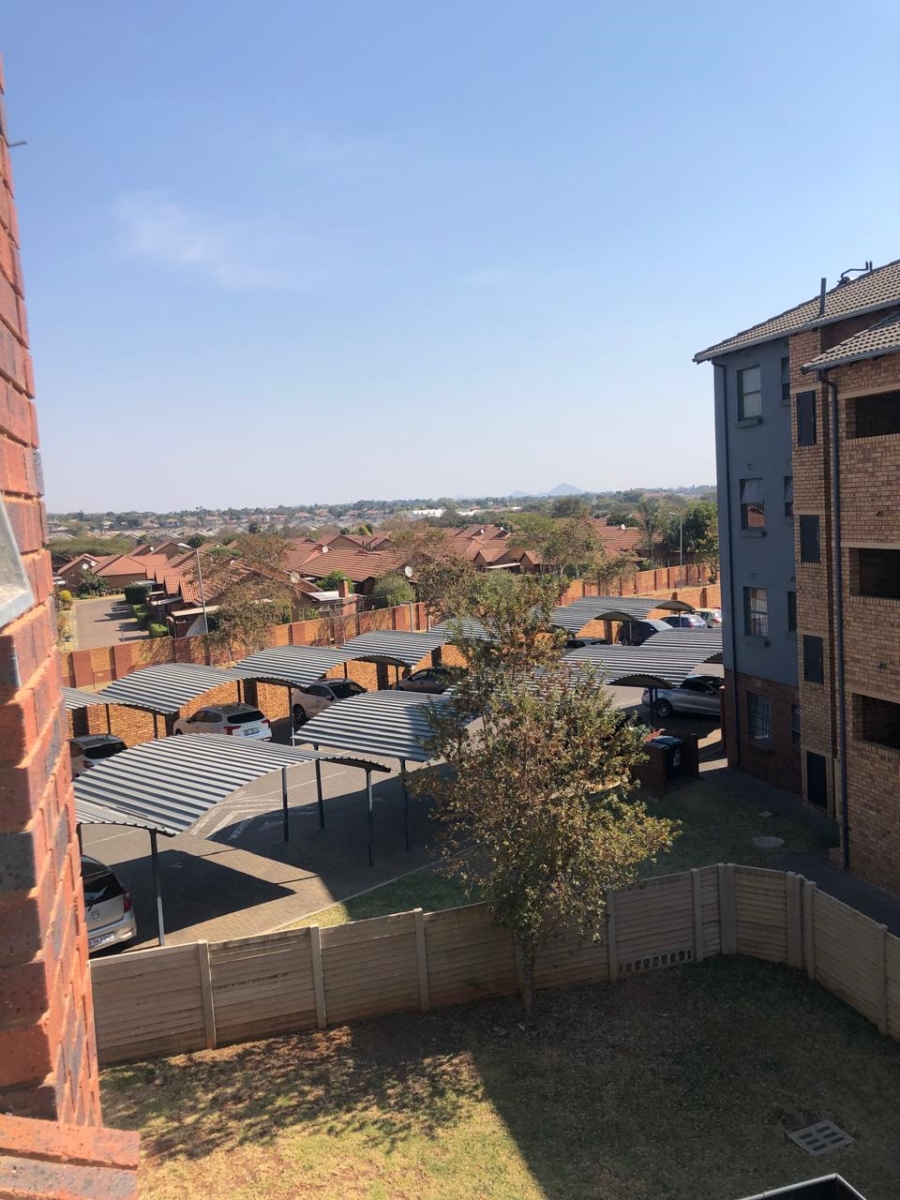 2 Bedroom Property for Sale in Montana Gauteng