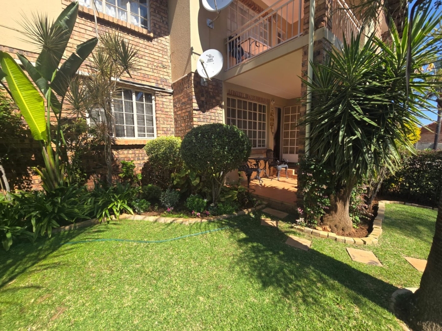 3 Bedroom Property for Sale in Magalieskruin Gauteng