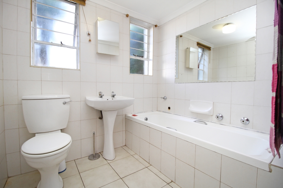 2 Bedroom Property for Sale in Weltevreden Park Gauteng