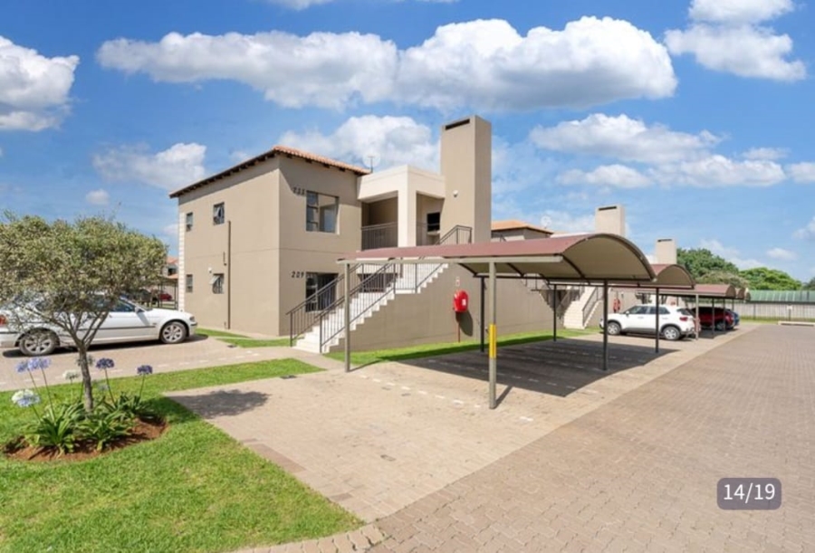 To Let 2 Bedroom Property for Rent in Goedeburg Gauteng