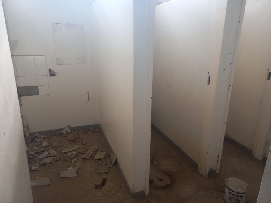 Commercial Property for Sale in Kempton Park Ext 4 Gauteng