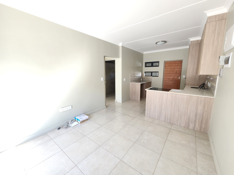 To Let 1 Bedroom Property for Rent in Waterkloof Ridge Gauteng