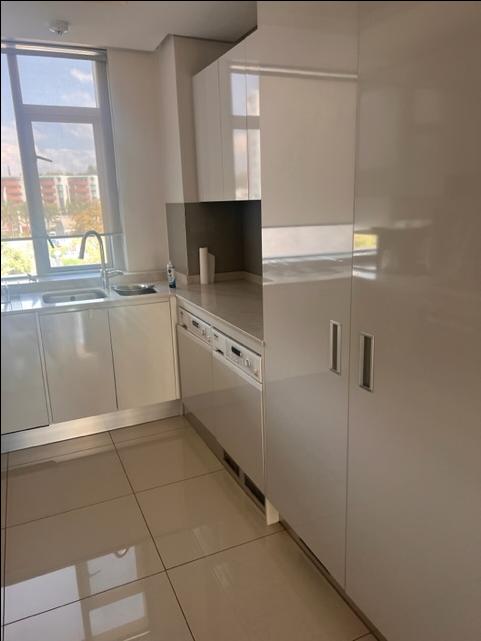 To Let 2 Bedroom Property for Rent in Sandown Gauteng