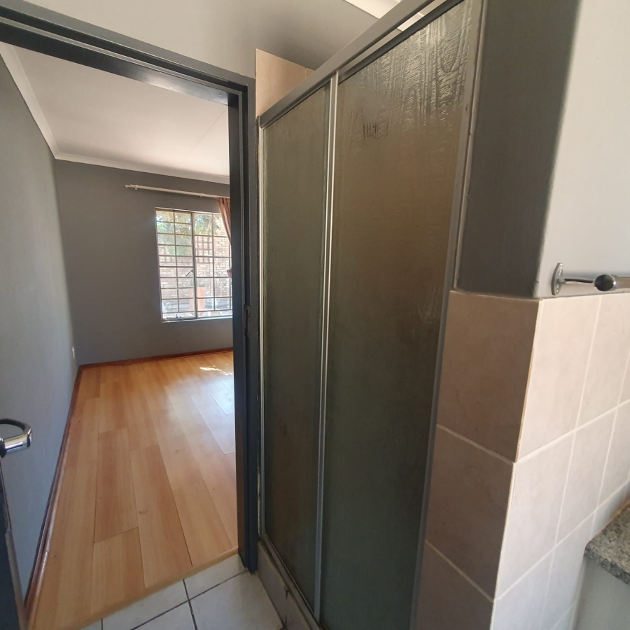 To Let 3 Bedroom Property for Rent in Dorandia Gauteng