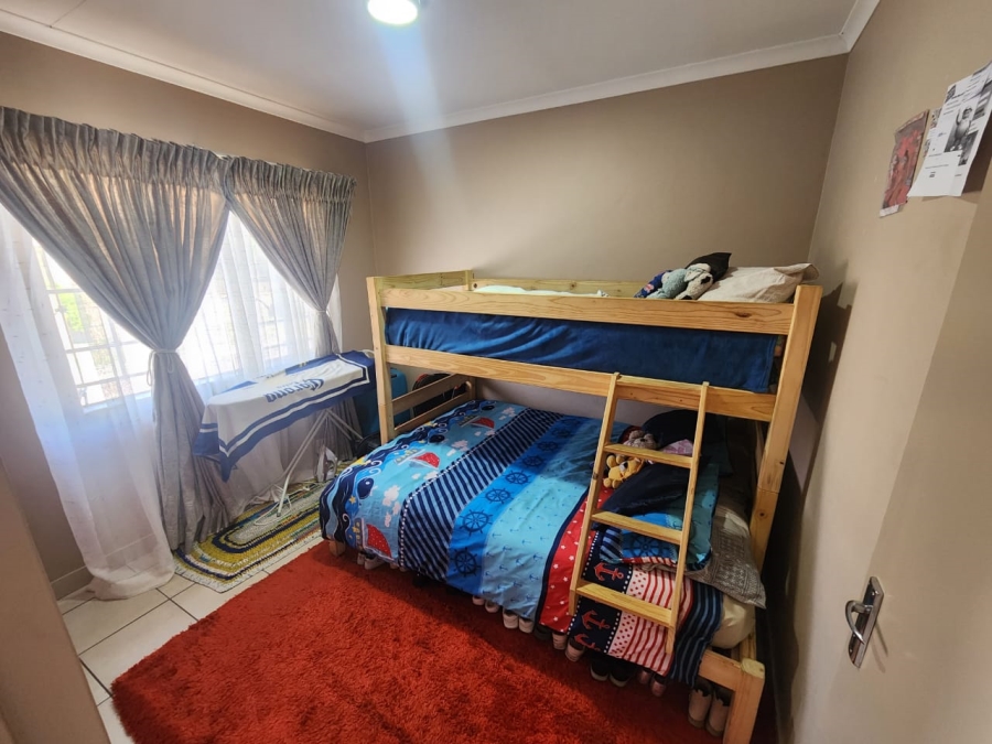 To Let 3 Bedroom Property for Rent in Annlin Gauteng