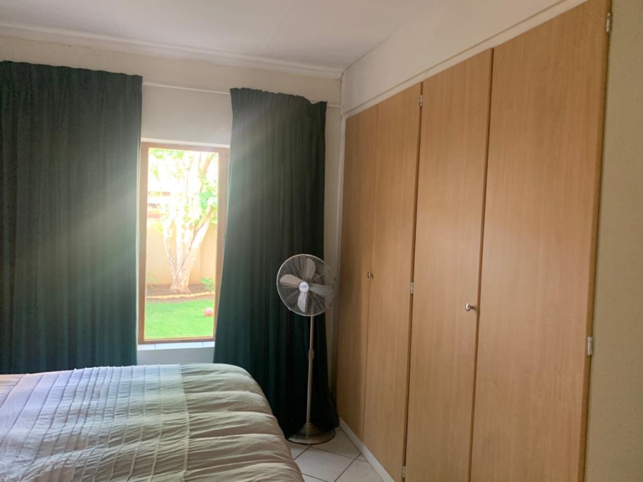 To Let 2 Bedroom Property for Rent in Eco Park Gauteng