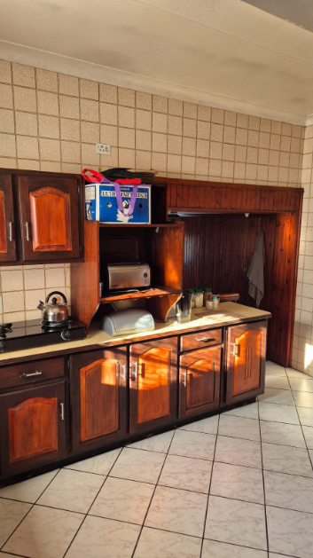 4 Bedroom Property for Sale in Symhurst Gauteng