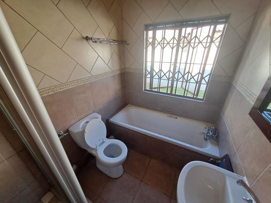 To Let 3 Bedroom Property for Rent in Montana Gauteng