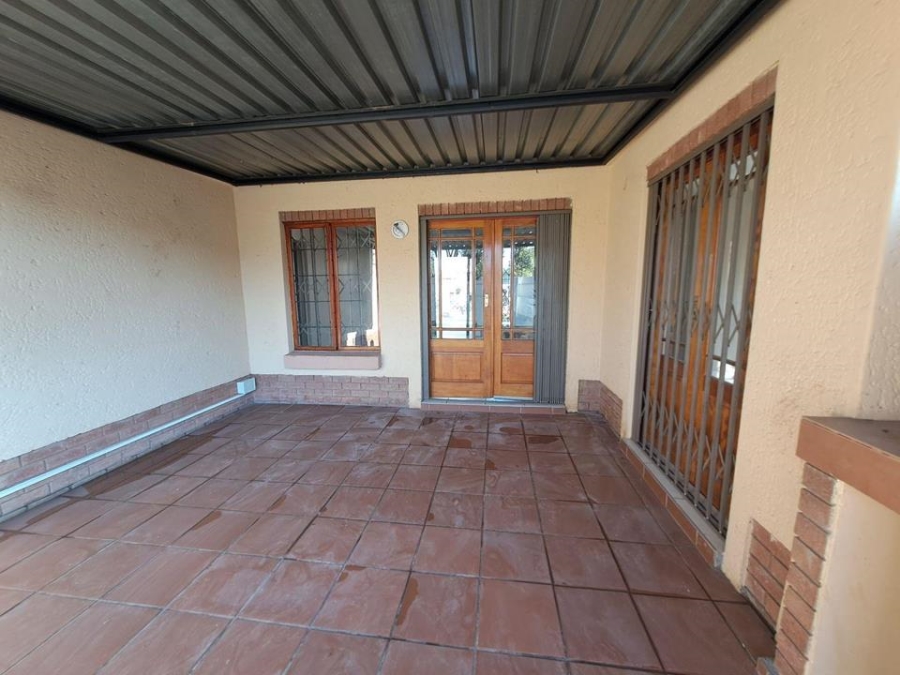 To Let 3 Bedroom Property for Rent in Montana Gauteng