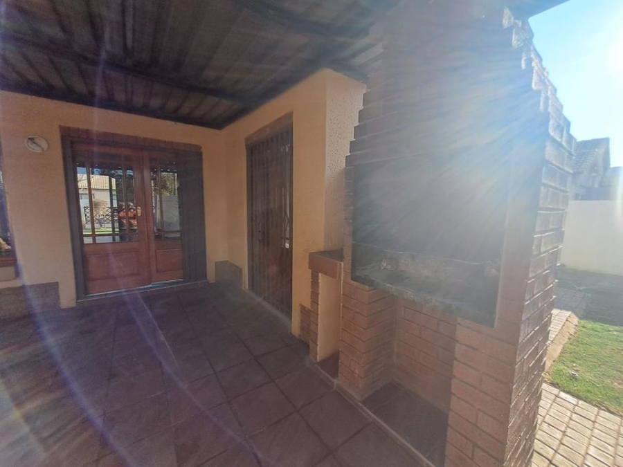 To Let 3 Bedroom Property for Rent in Montana Gauteng