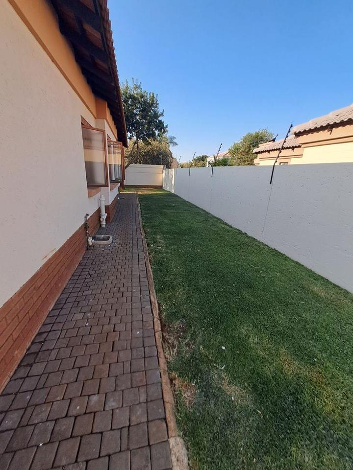 To Let 3 Bedroom Property for Rent in Montana Gauteng