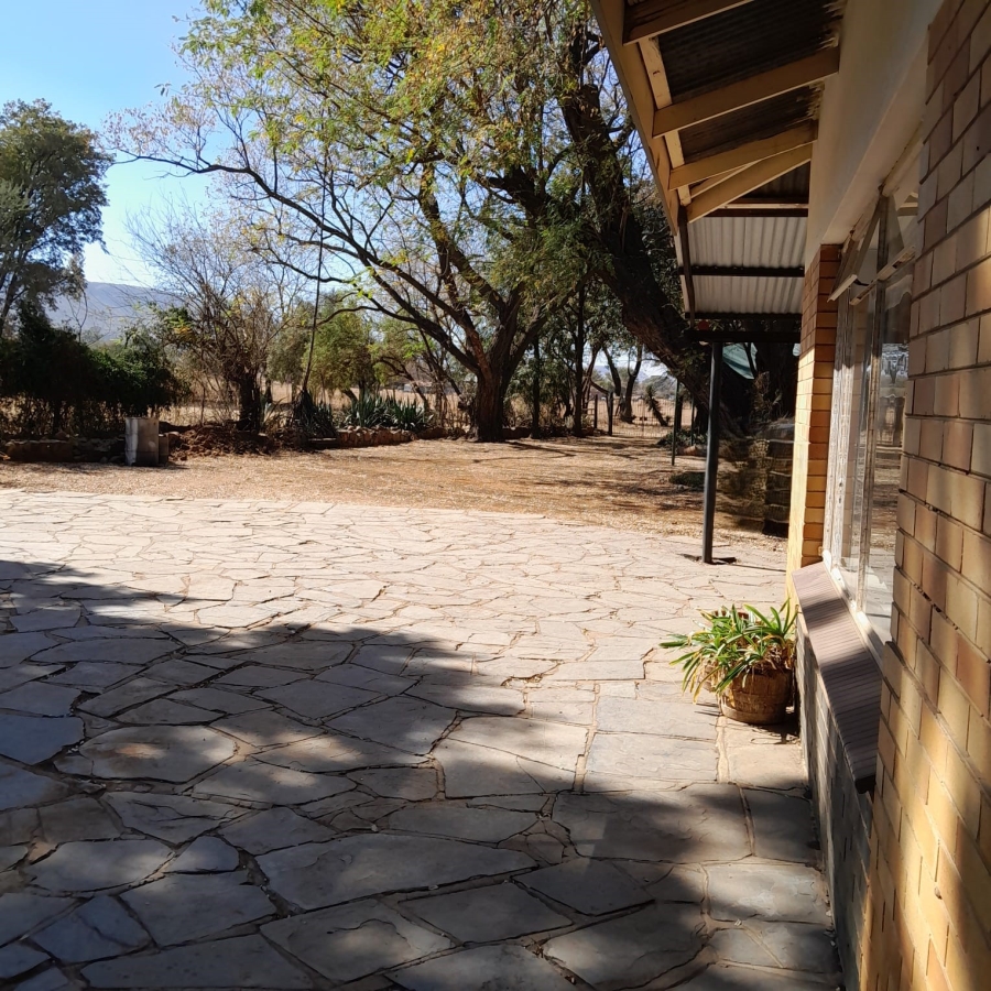 4 Bedroom Property for Sale in Kameeldrift West Gauteng