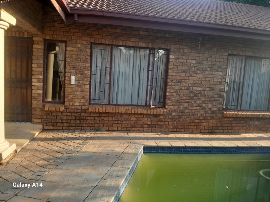 4 Bedroom Property for Sale in Doornpoort Gauteng