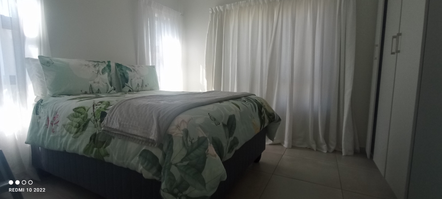 To Let 3 Bedroom Property for Rent in Broadacres Gauteng