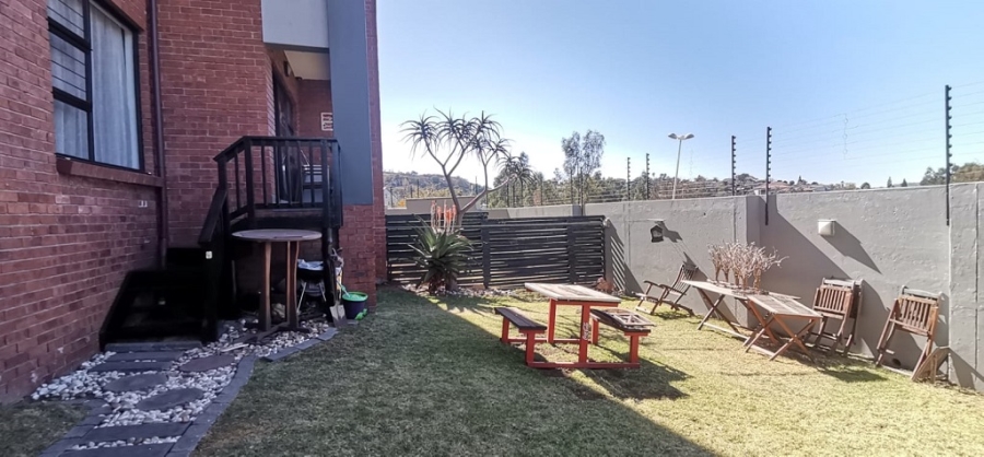 3 Bedroom Property for Sale in Oakdene Gauteng