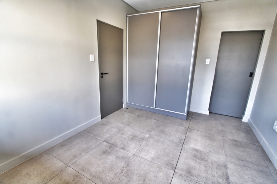 To Let 2 Bedroom Property for Rent in Sandown Gauteng