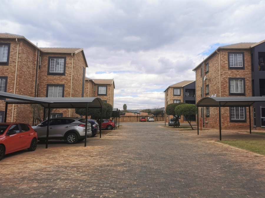 To Let 2 Bedroom Property for Rent in Wilgeheuwel Gauteng