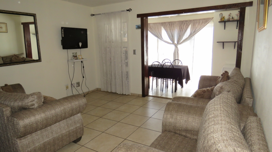 2 Bedroom Property for Sale in South Crest Gauteng