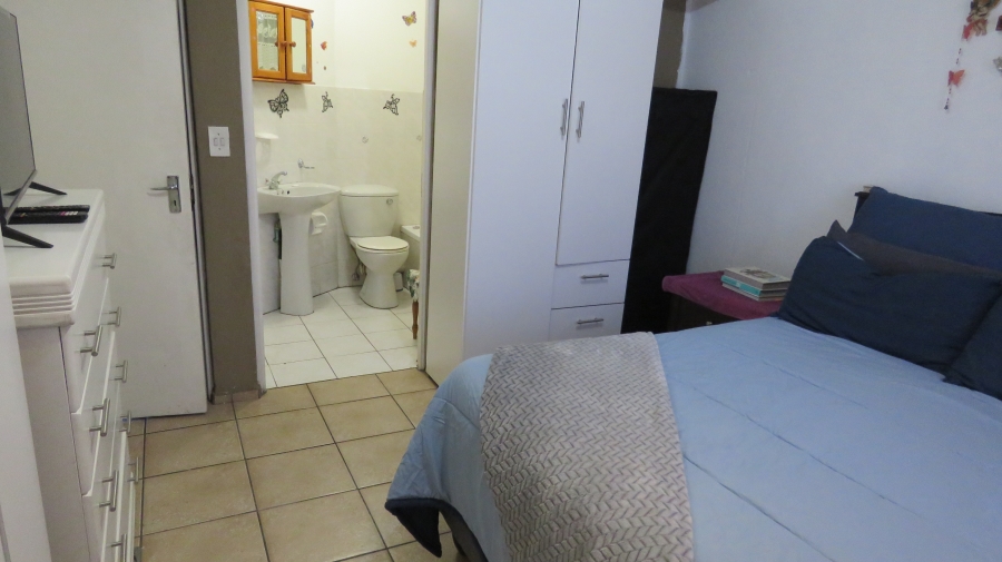 2 Bedroom Property for Sale in South Crest Gauteng