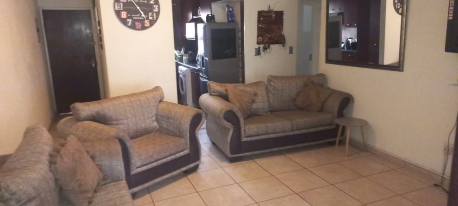 2 Bedroom Property for Sale in South Crest Gauteng