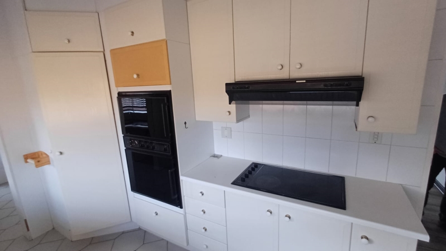 To Let 3 Bedroom Property for Rent in Raceview Gauteng