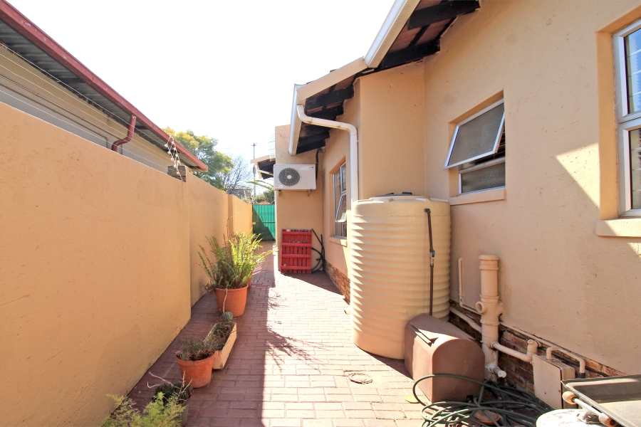 4 Bedroom Property for Sale in Crosby Gauteng