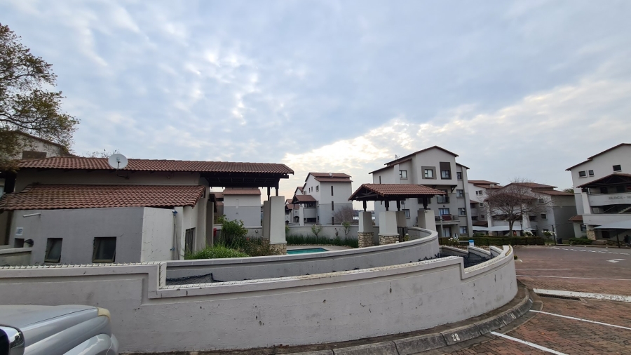 To Let 1 Bedroom Property for Rent in Sunninghill Gauteng