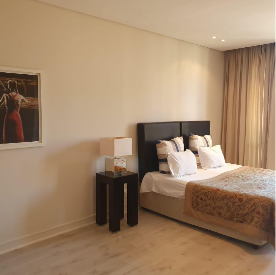 2 Bedroom Property for Sale in Morningside Gauteng