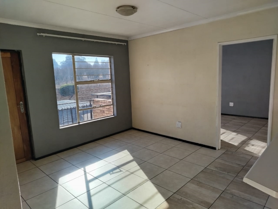 To Let 2 Bedroom Property for Rent in Honeydew Gauteng