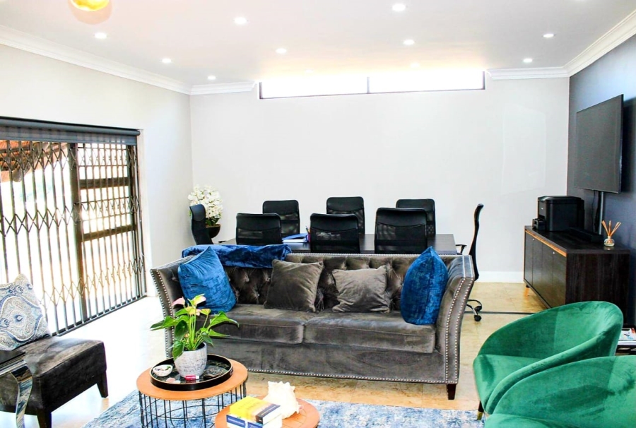 4 Bedroom Property for Sale in Lonehill Gauteng