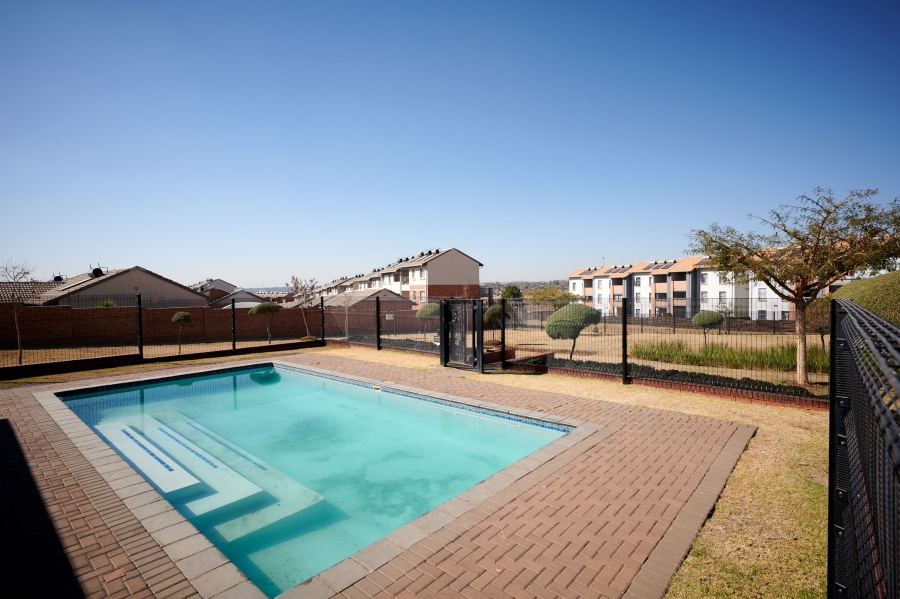 2 Bedroom Property for Sale in Sagewood Gauteng