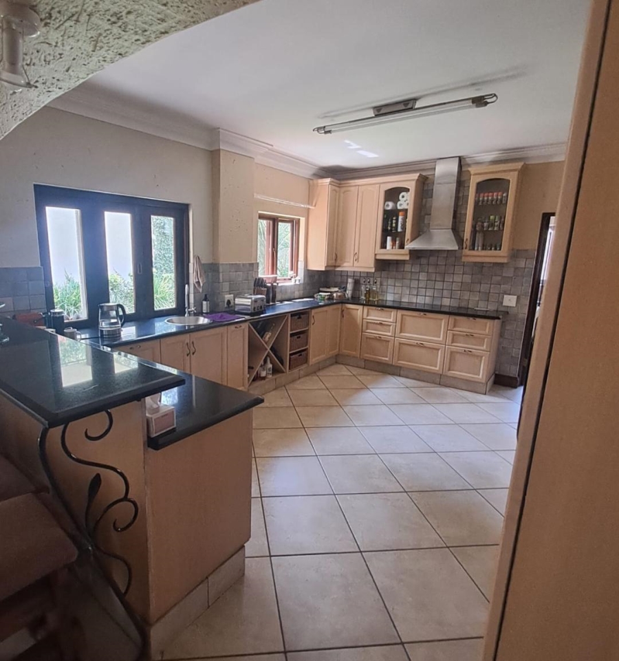 4 Bedroom Property for Sale in Faerie Glen Gauteng