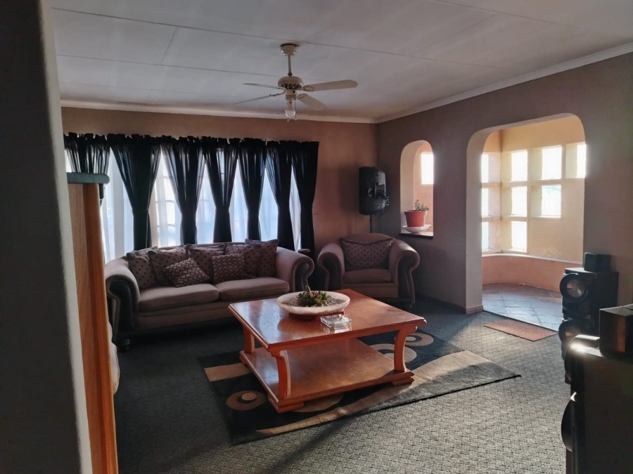 4 Bedroom Property for Sale in Doornpoort Gauteng