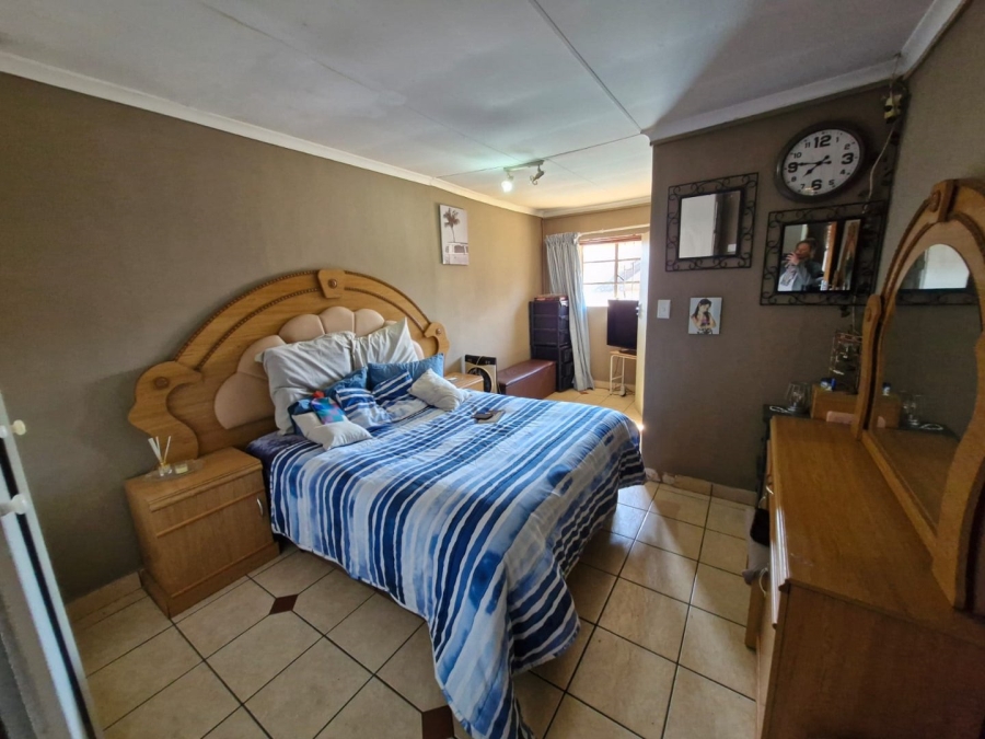 4 Bedroom Property for Sale in Doornpoort Gauteng