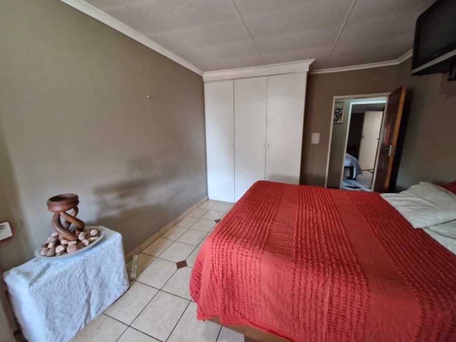 4 Bedroom Property for Sale in Doornpoort Gauteng