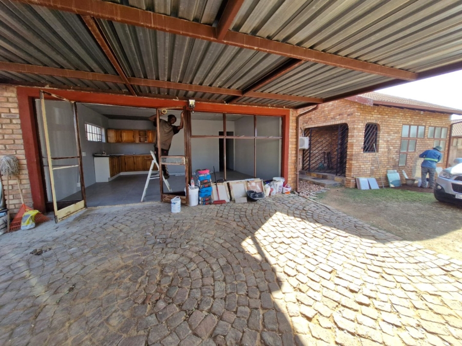 4 Bedroom Property for Sale in Doornpoort Gauteng