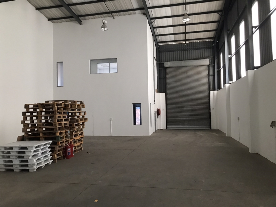 To Let commercial Property for Rent in North Riding Gauteng