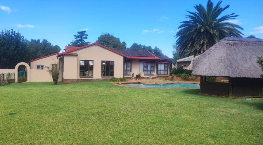 3 Bedroom Property for Sale in Brackenhurst Gauteng