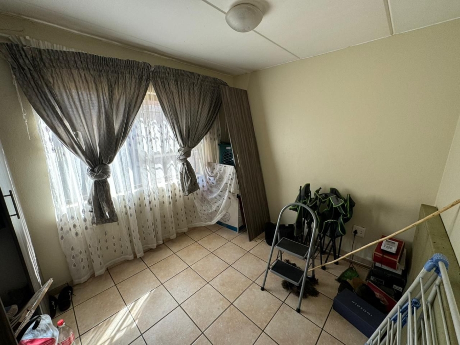 2 Bedroom Property for Sale in Angelo Gauteng