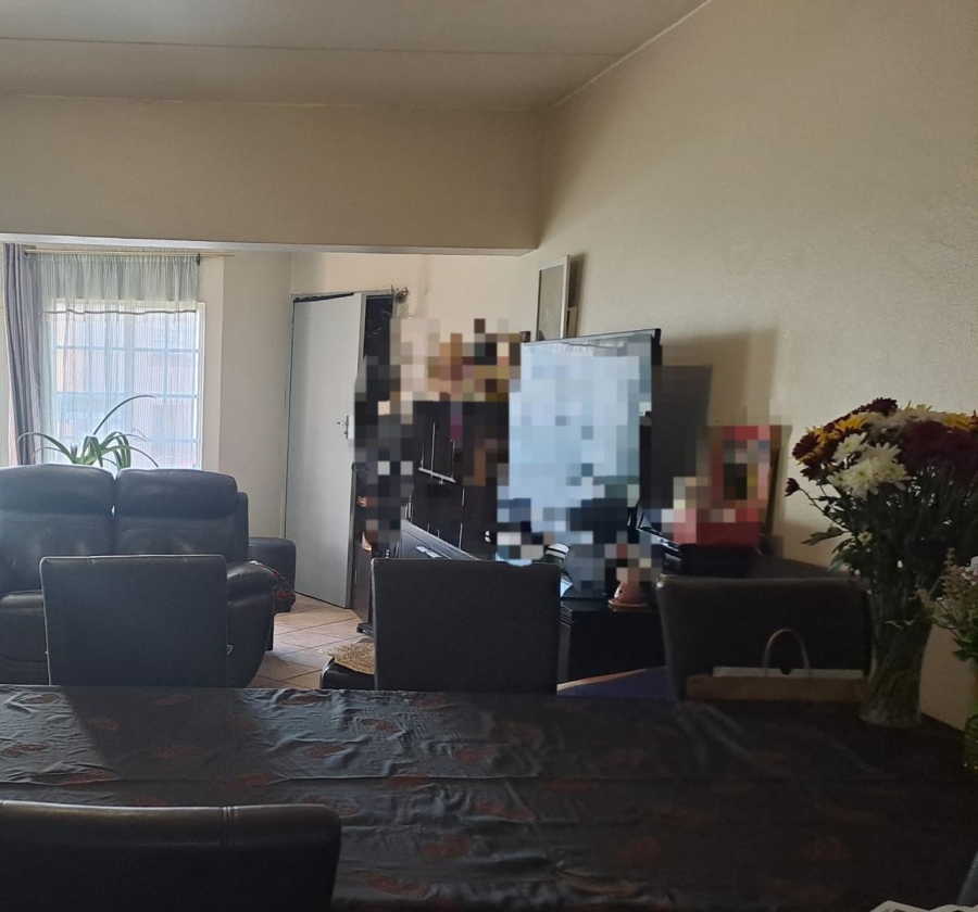 To Let 2 Bedroom Property for Rent in Noordhang Gauteng