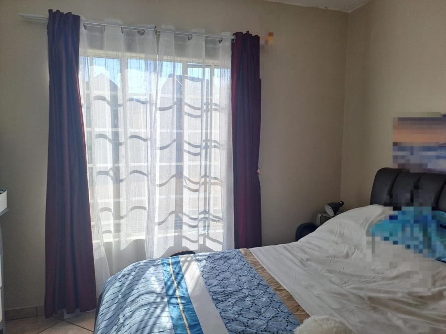 To Let 2 Bedroom Property for Rent in Noordhang Gauteng