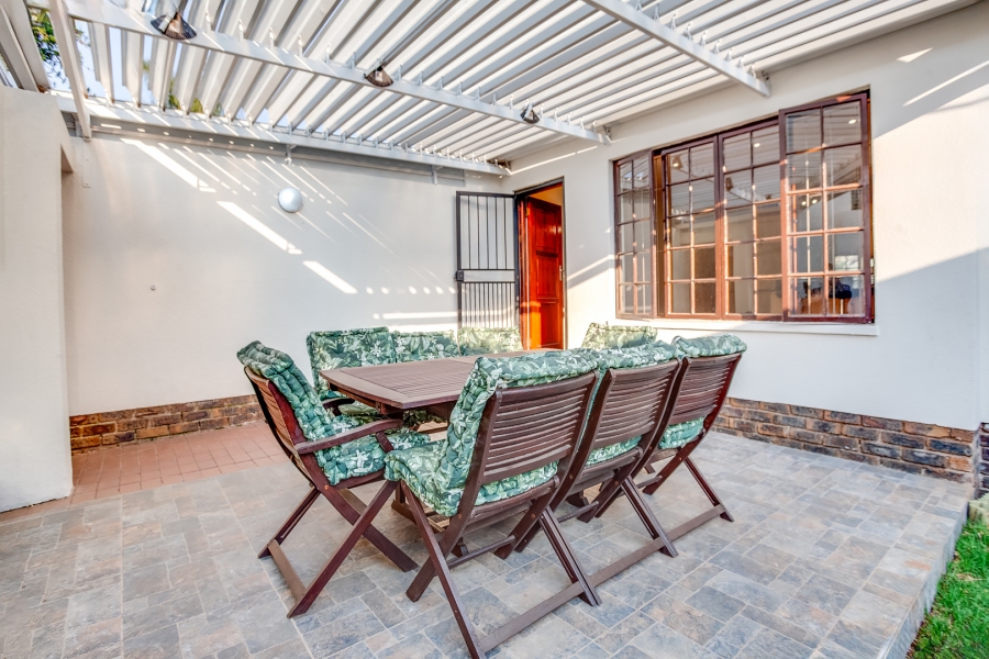 2 Bedroom Property for Sale in Paulshof Gauteng