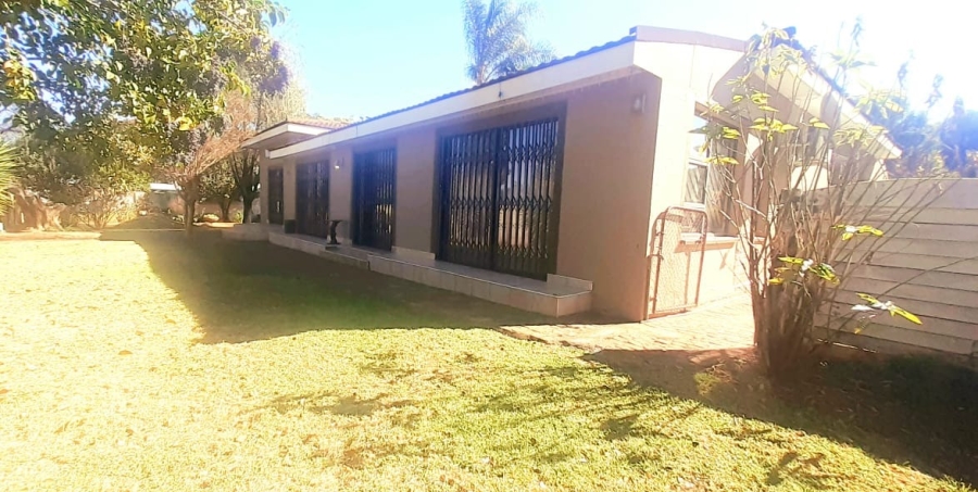 3 Bedroom Property for Sale in Villieria Gauteng