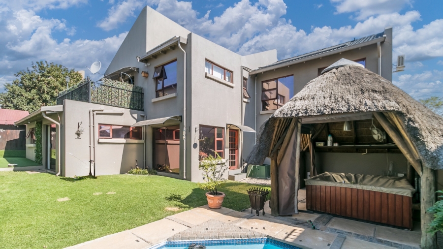 3 Bedroom Property for Sale in North Riding Gauteng