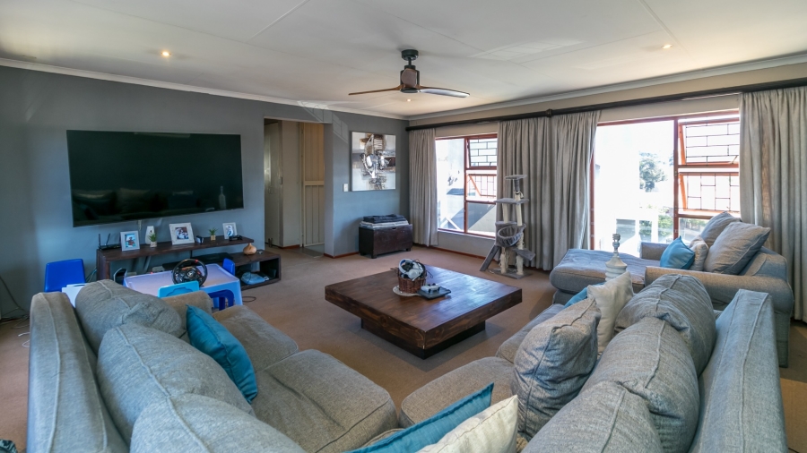 3 Bedroom Property for Sale in North Riding Gauteng