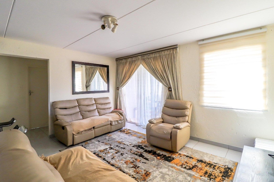 2 Bedroom Property for Sale in Vorna Valley Gauteng