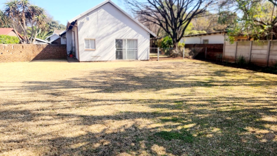 4 Bedroom Property for Sale in Wierda Park Gauteng