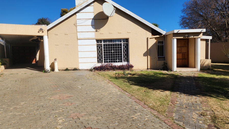 To Let 3 Bedroom Property for Rent in Montgomery Park Gauteng